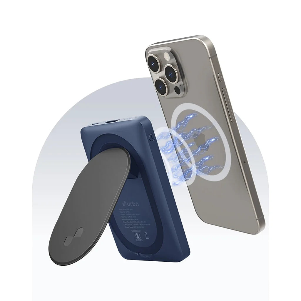 10,000 mAh Kickstand Power Bank